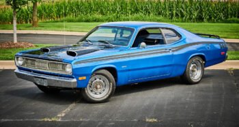 1974 PLYMOUTH DUSTER